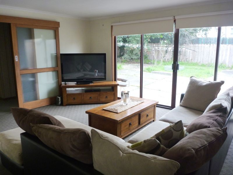 33 Gloucester Road, Ashburton VIC 3147
