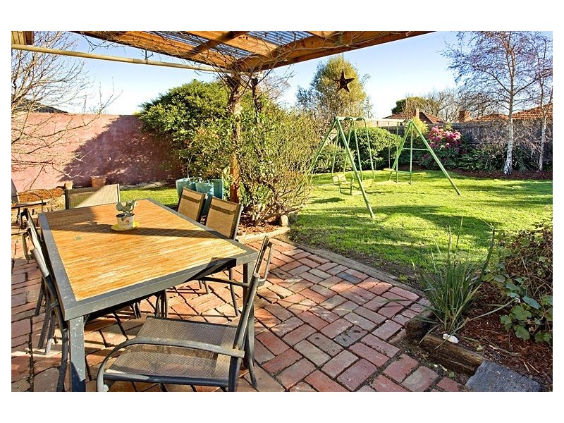 32 Highgate Grove, Ashburton VIC 3147