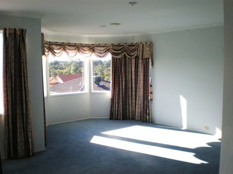 49 Vannam Drive, Ashwood VIC 3147