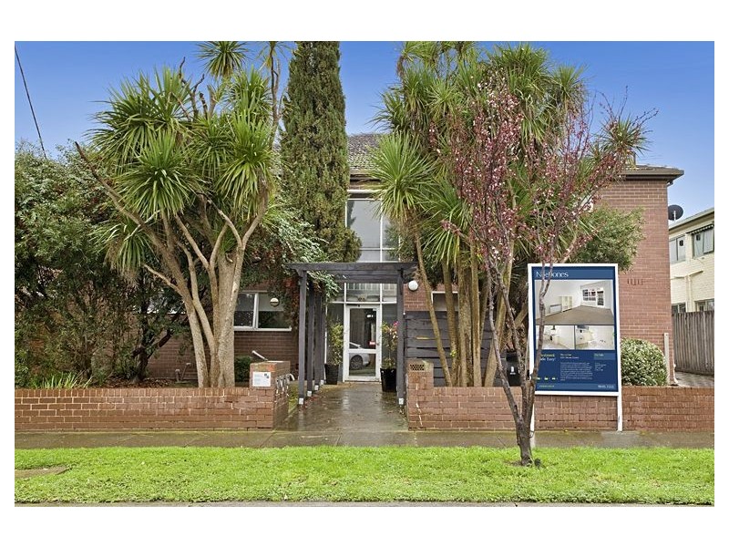 2/23 Genoa Street, Moorabbin VIC 3189