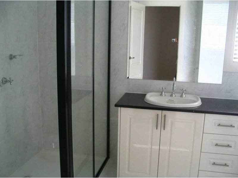 1/8 Quentin Road, Malvern East VIC 3145