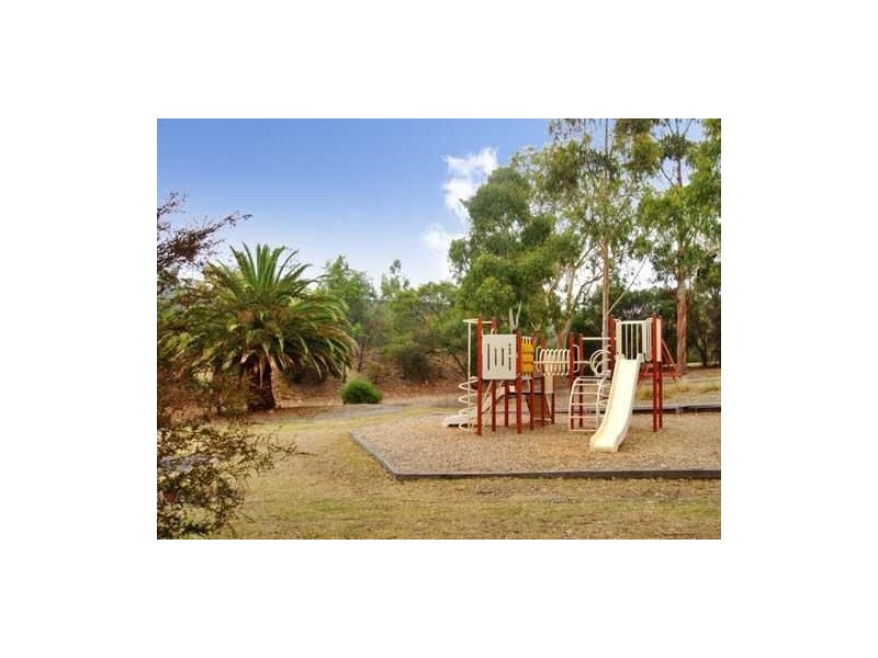 44 Harrison Avenue, Burwood VIC 3125