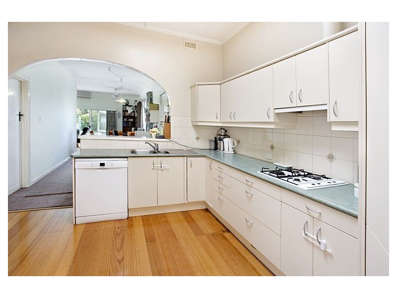27 Eleanor Street, Ashburton VIC 3147