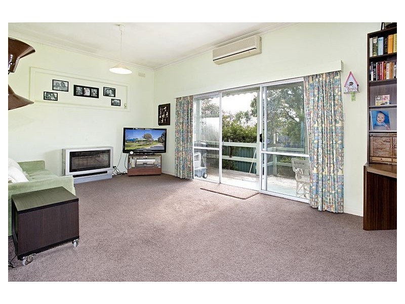 27 Eleanor Street, Ashburton VIC 3147