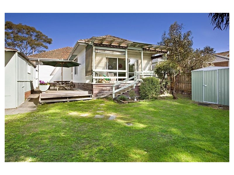 27 Eleanor Street, Ashburton VIC 3147