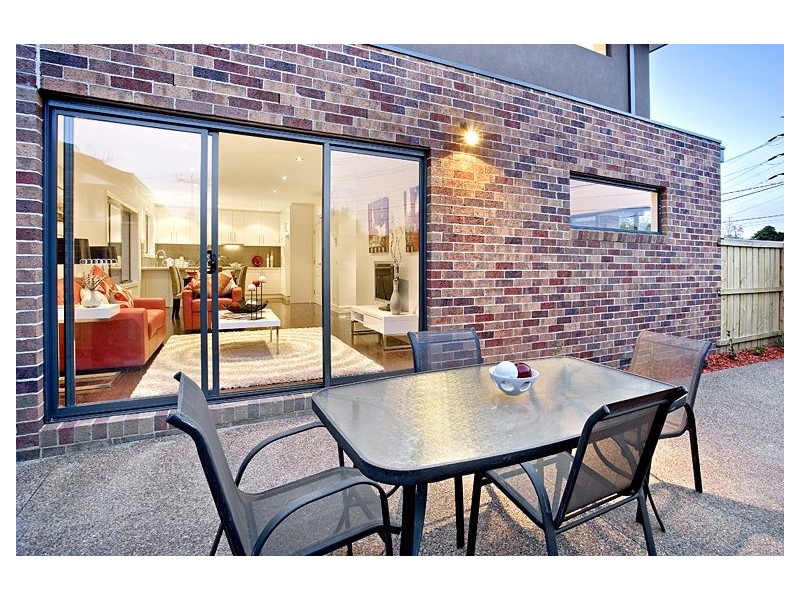 50 Ivanhoe Grove, Malvern East VIC 3145