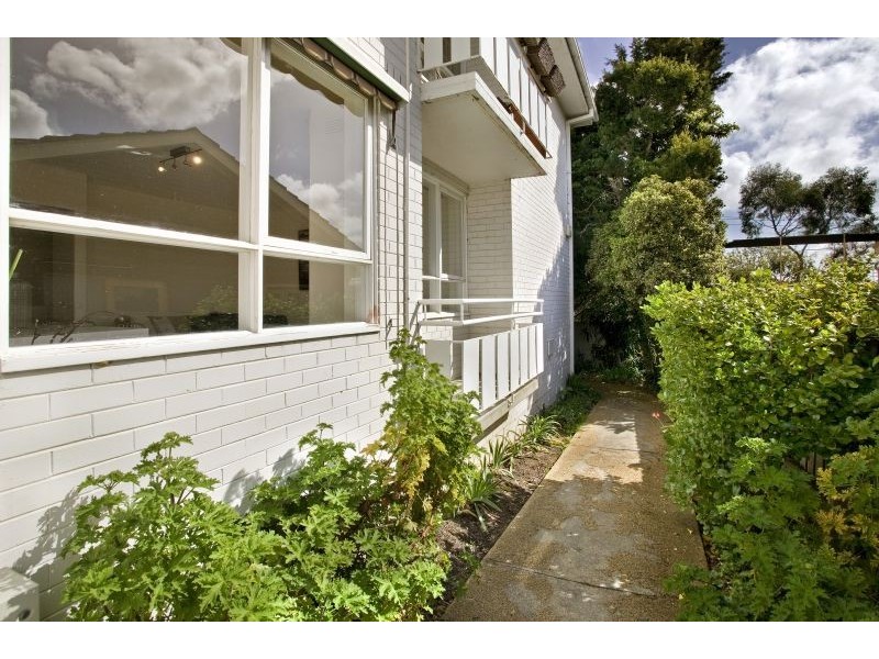 1/34 Osborne Avenue, Glen Iris VIC 3146