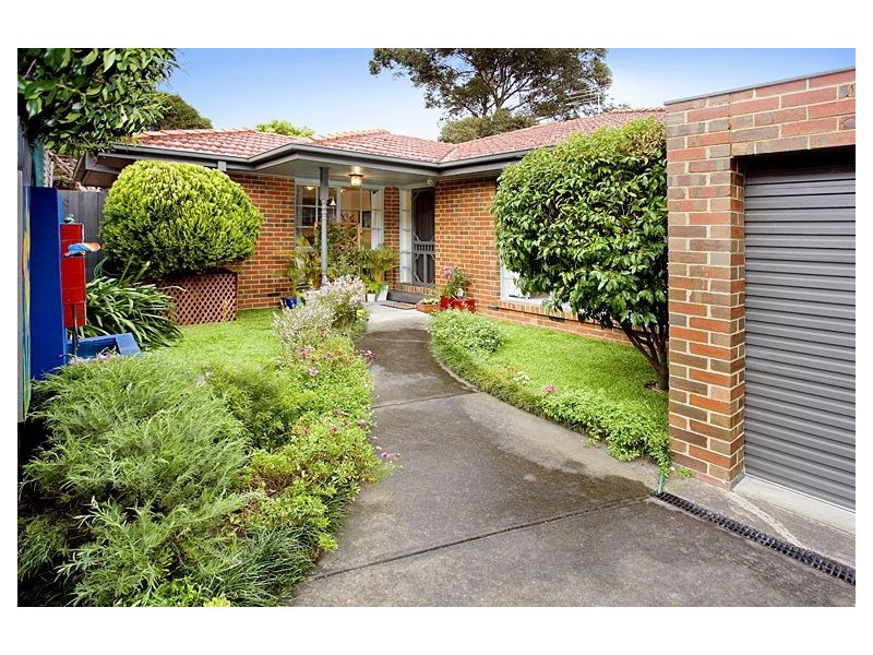 8 Mills Street, Glen Iris VIC 3146