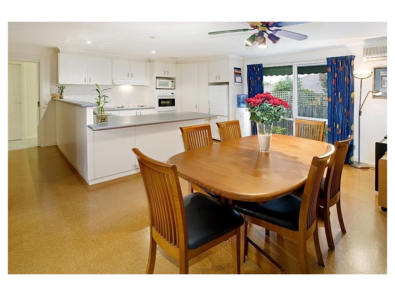 8 Mills Street, Glen Iris VIC 3146