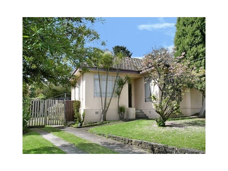 8 Anson Court, Ashburton VIC 3147