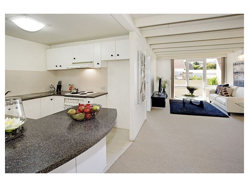 17/10 White Street, Glen Iris VIC 3146