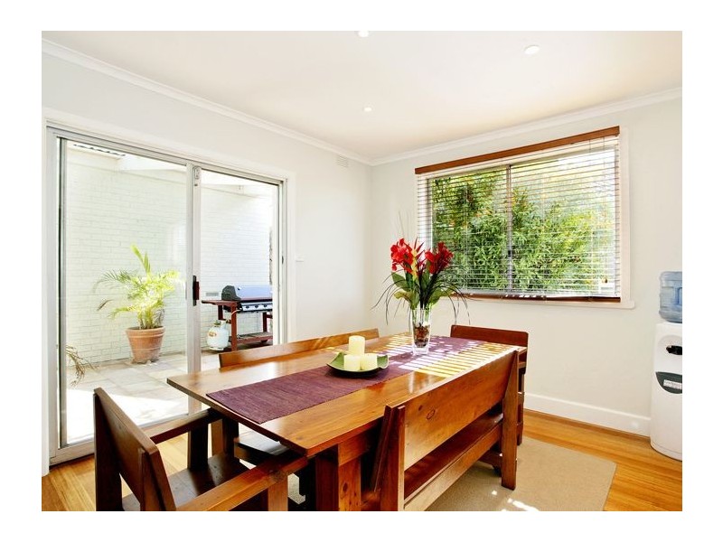 32 Barrington Drive, Ashwood VIC 3147