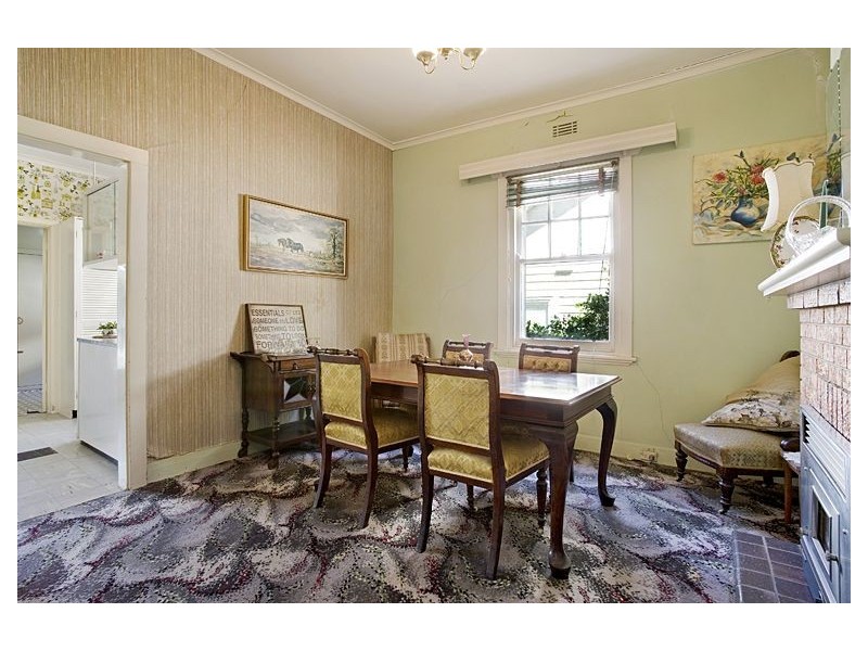 33 Bourne Road, Glen Iris VIC 3146