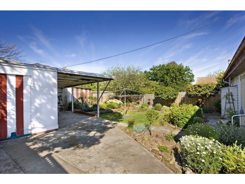 33 Bourne Road, Glen Iris VIC 3146