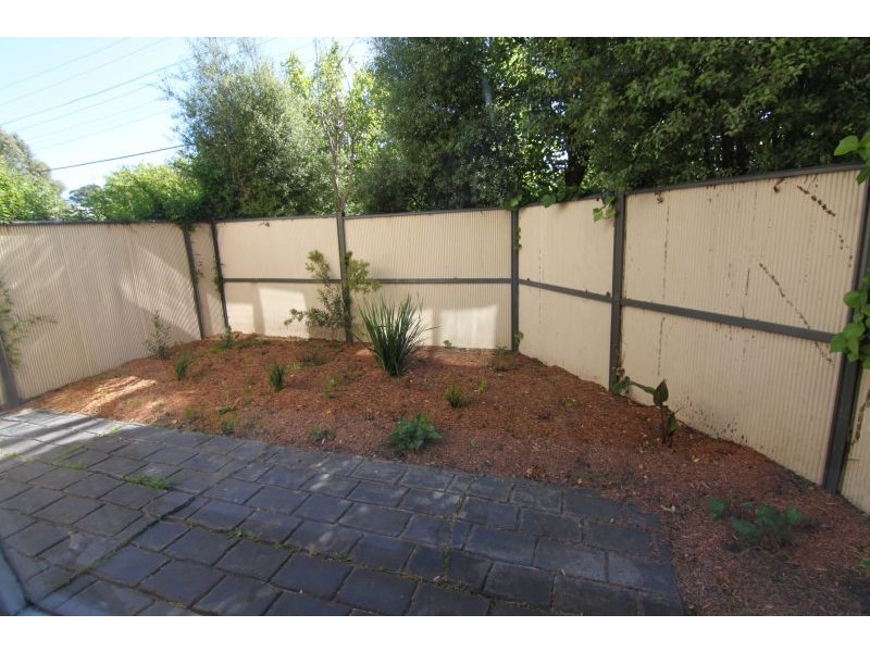 2/10 Repton Road, Malvern East VIC 3145