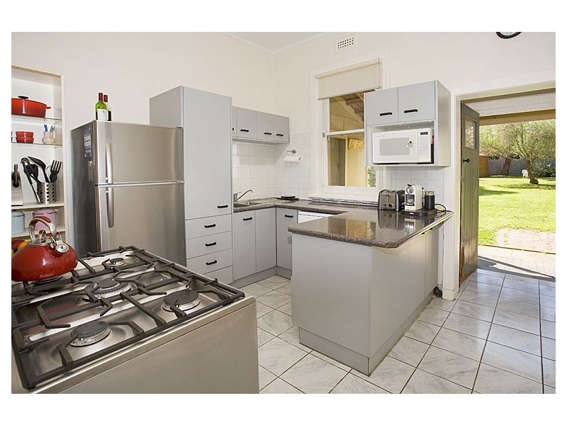 6 Karma Avenue, Malvern East VIC 3145