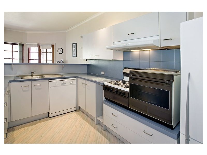 25 Rob Roy Road, Malvern East VIC 3145