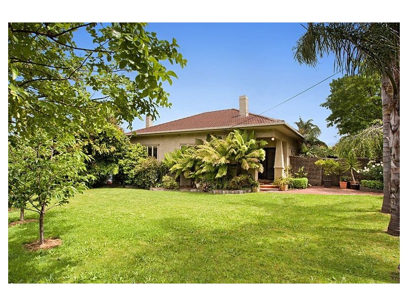 110 Warrigal Road, Camberwell VIC 3124