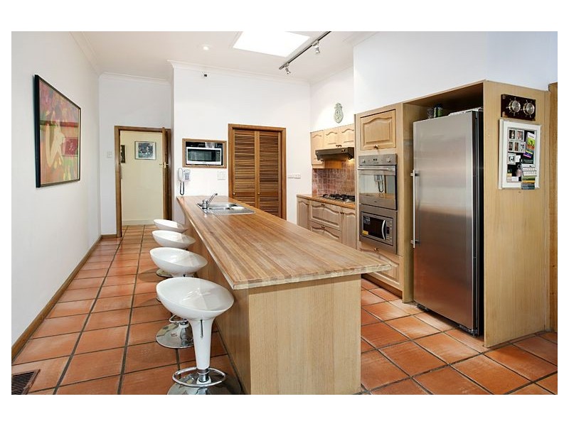 110 Warrigal Road, Camberwell VIC 3124