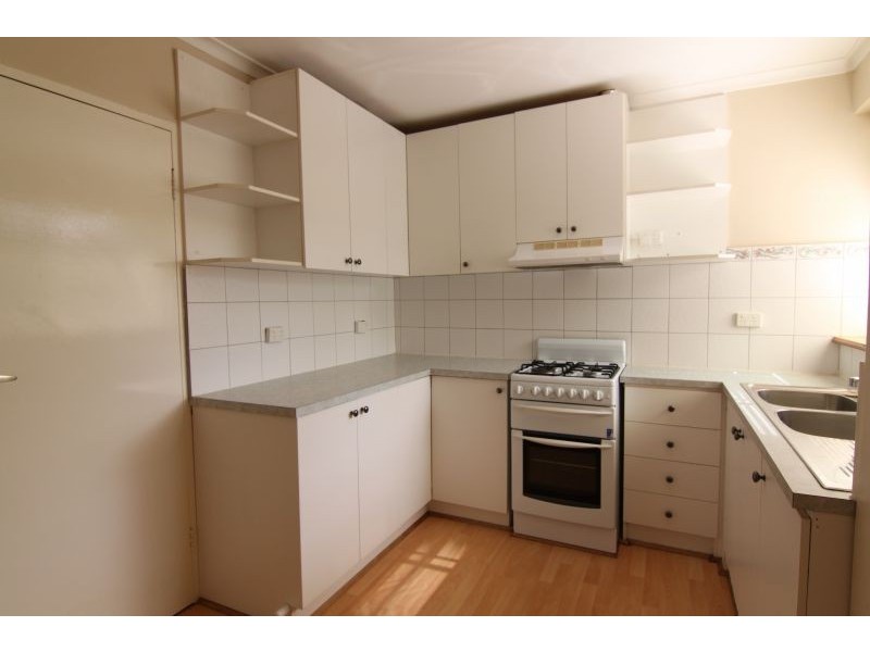 8/12 Brentwood Street, Bentleigh VIC 3204