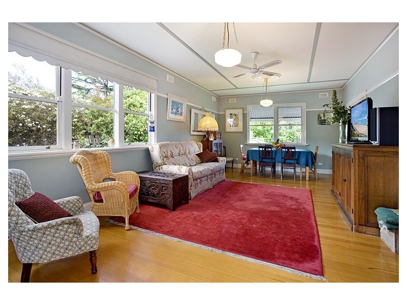 2 Ambon Street, Ashburton VIC 3147