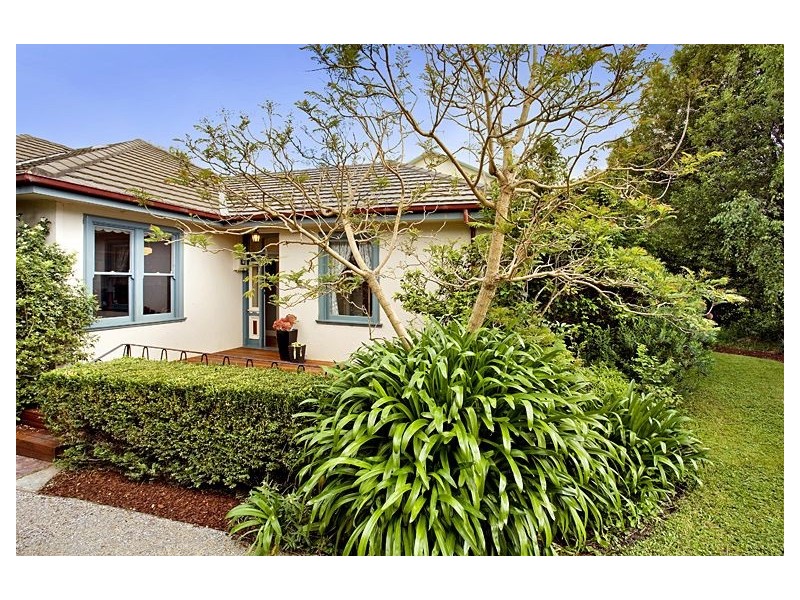 2 Ambon Street, Ashburton VIC 3147