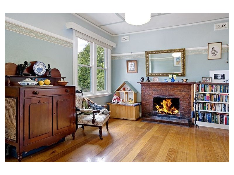 2 Ambon Street, Ashburton VIC 3147