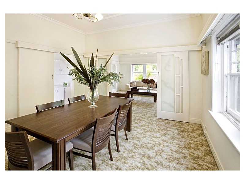 21 Aitchison Avenue, Ashburton VIC 3147
