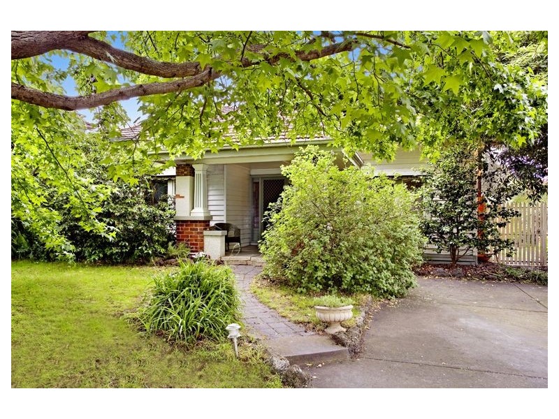 22 Eleanor Street, Ashburton VIC 3147