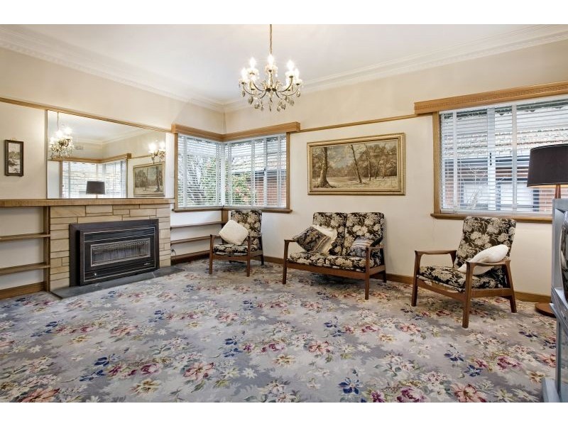 75 Madeline Street, Glen Iris VIC 3146