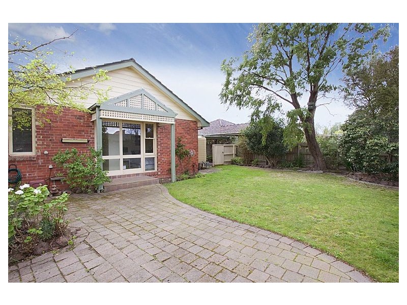8 Sunhill Road, Glen Iris VIC 3146