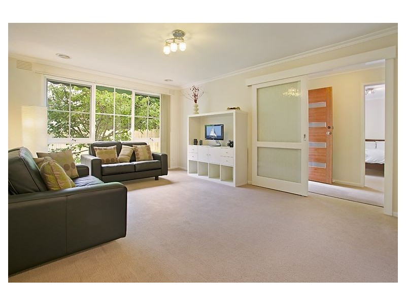 2/17 Stott Street, Box Hill South VIC 3128