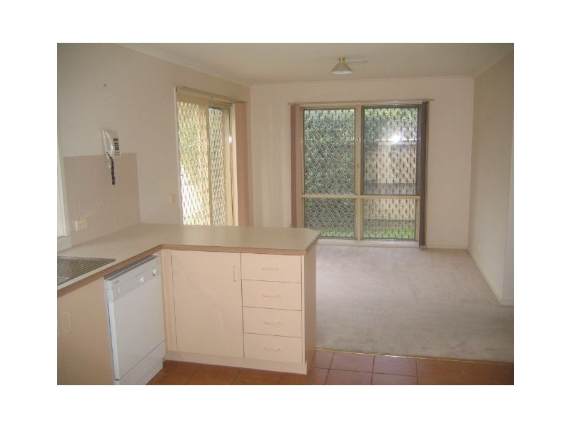 9 Brindalee Mews, Chadstone VIC 3148