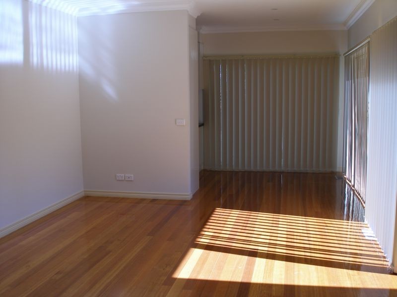 3/30 Peacock Street, Burwood VIC 3125