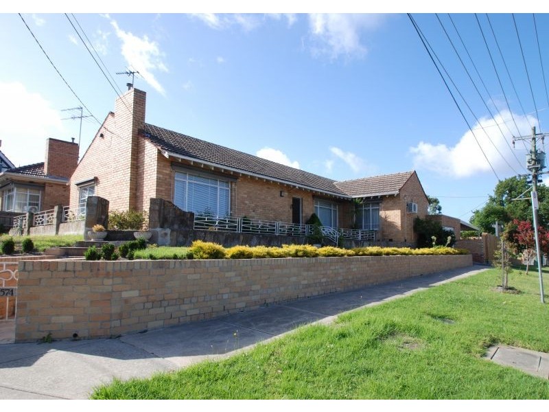 574 Waverley Road, Malvern East VIC 3145