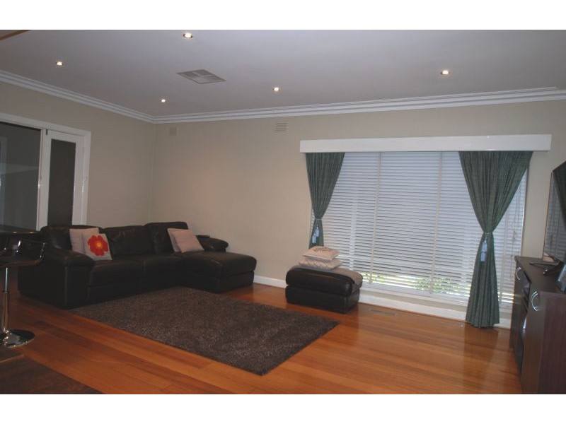 574 Waverley Road, Malvern East VIC 3145