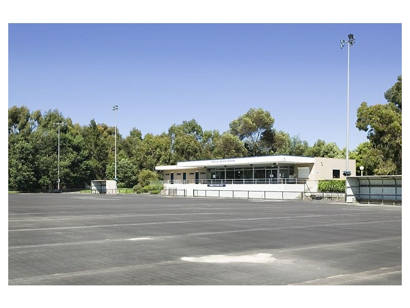 1 Woolert Street, Ashwood VIC 3147