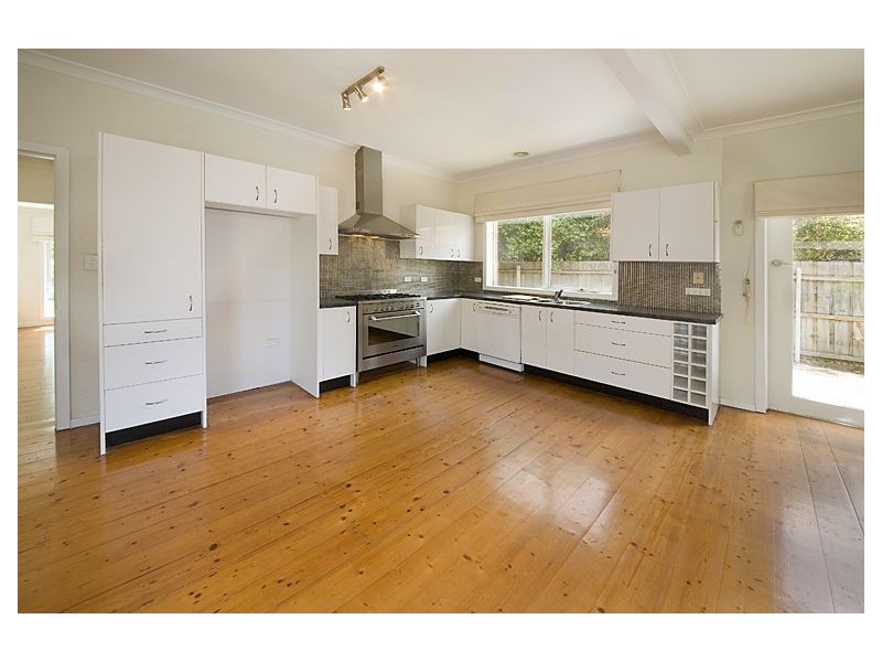 69 Munro Avenue, Ashburton VIC 3147