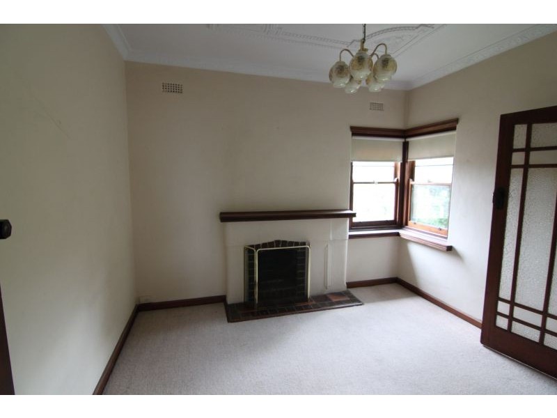 48 Essex St, Glen Iris VIC 3146