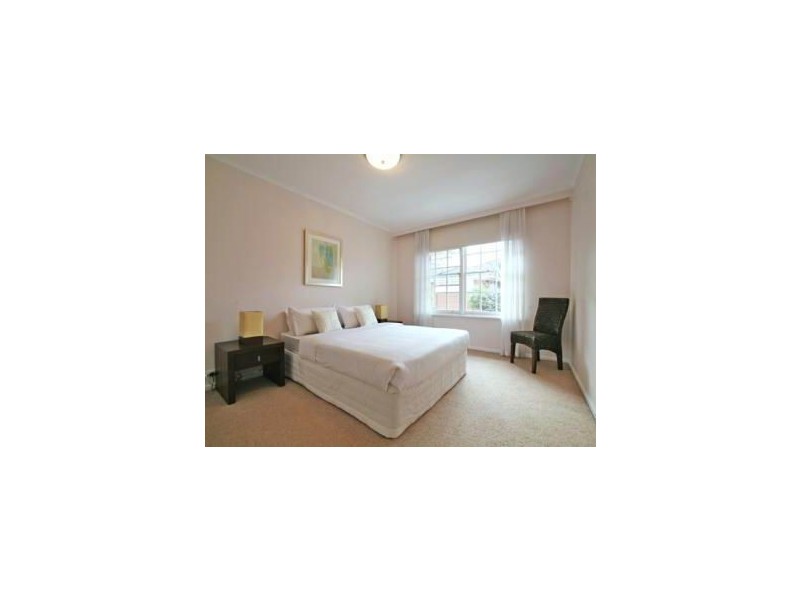 5/4 Ash Grove, Malvern East VIC 3145