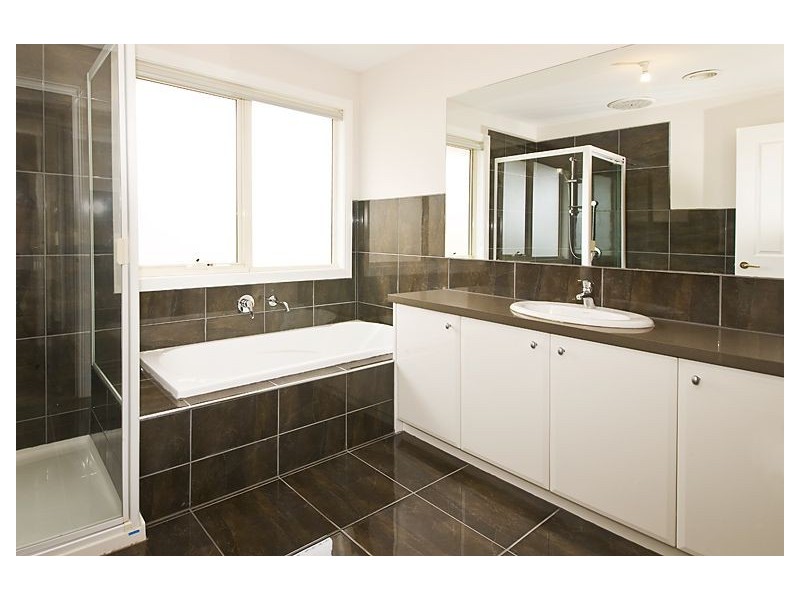 3/100 Victory Boulevard, Ashburton VIC 3147