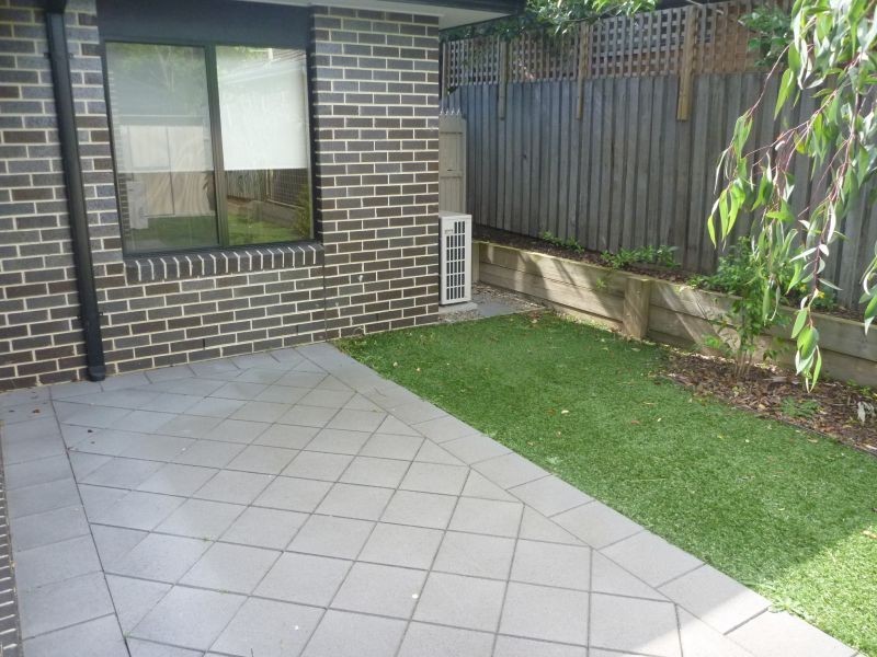 1/4 Howard Avenue, Mount Waverley VIC 3149