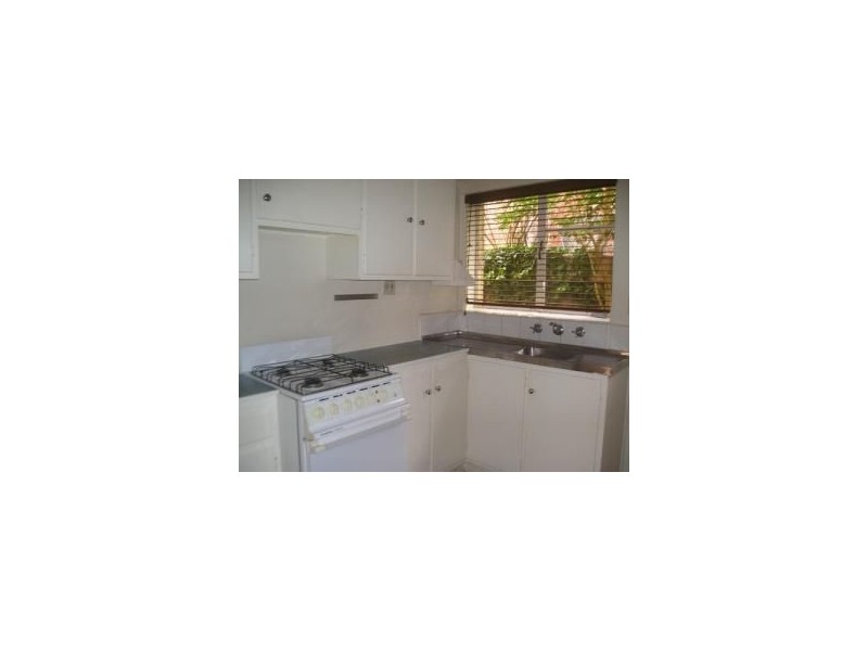 4/12 Lawes St, Hawthorn VIC 3122