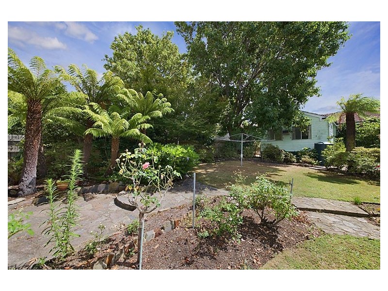 18 Montrose Street, Ashwood VIC 3147
