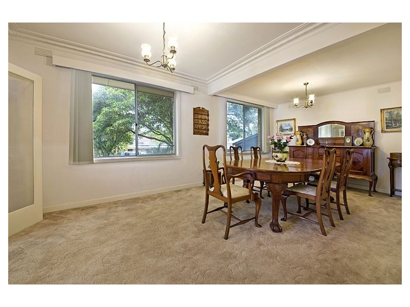 18 Rebecca Road, Malvern East VIC 3145