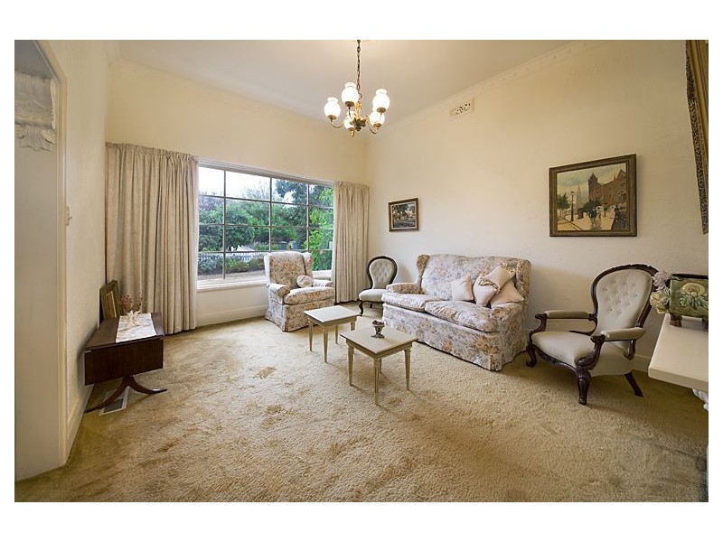 32 Solway Street, Ashburton VIC 3147