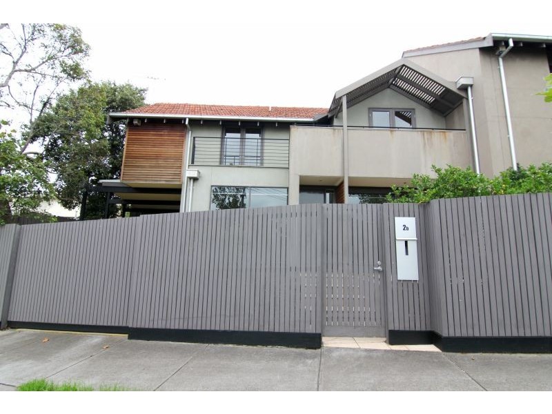 2B Golden Quadrant, Glen Iris VIC 3146