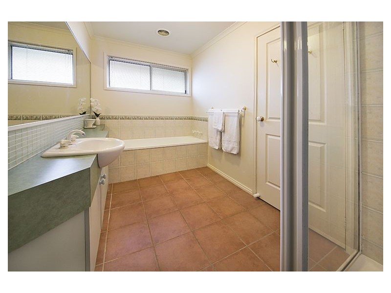 21 Mernda Avenue, Glen Iris VIC 3146