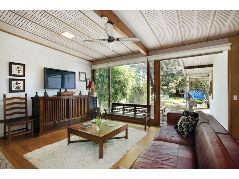 27 Scott Grove, Glen Iris VIC 3146