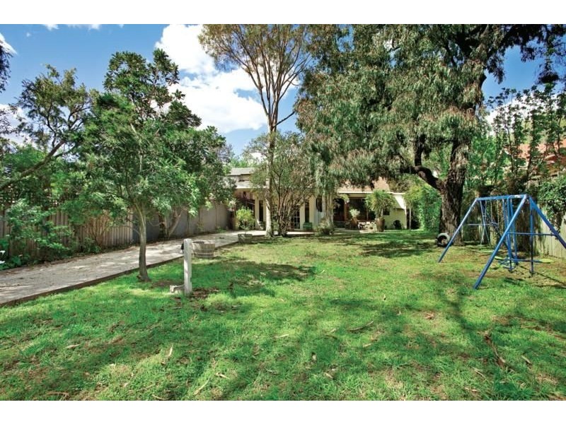 27 Scott Grove, Glen Iris VIC 3146